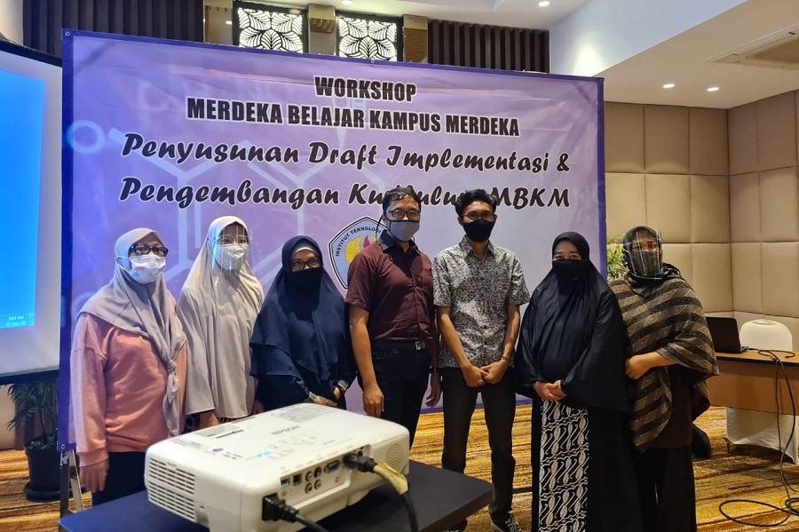 Workshop-Kurikulum-Merdeka-Belajar-Kampus-Merdeka-MBKM-Program-Studi-Teknik-Kimia-ITN-Malang