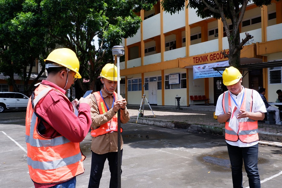 Praktik lapangan Uji Kompetensi Kadaster di ITN Malang