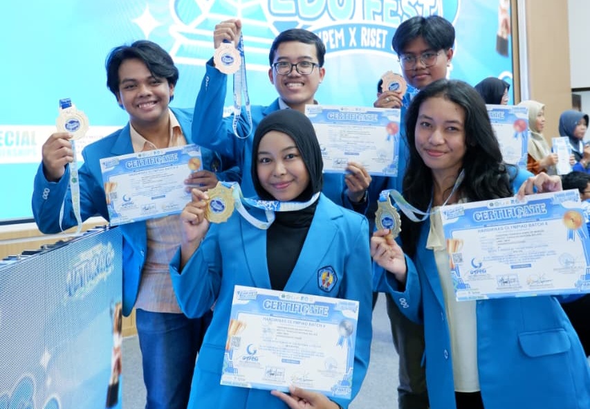 Mahasiswa ITN Malang raih lima medali Hardiknas Olympiad Batch 4 di Malang Edu Fest 2026.