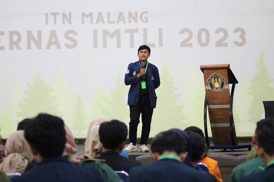 Ketua Umum PB IMTLI Mohamad Thoriq Azhari saat memberi sambutan pada pembukaan Rakernas HMTLI 2023 di Aula Kampus 1 ITN Malang
