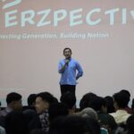 Kaprodi Arsitektur S-1, Ir. Gaguk Sukowiyono, MT., saat memberi sambutan pada acara Kuliah Tamu Sustainable Building and Comfortable Living