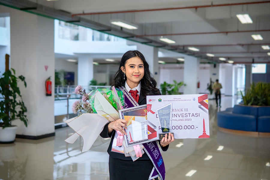 Anindya Aulia Rachmandari, mahasiswa Arsitektur S-1 ITN Malang meraih Duta Investasi Kota Malang 2023
