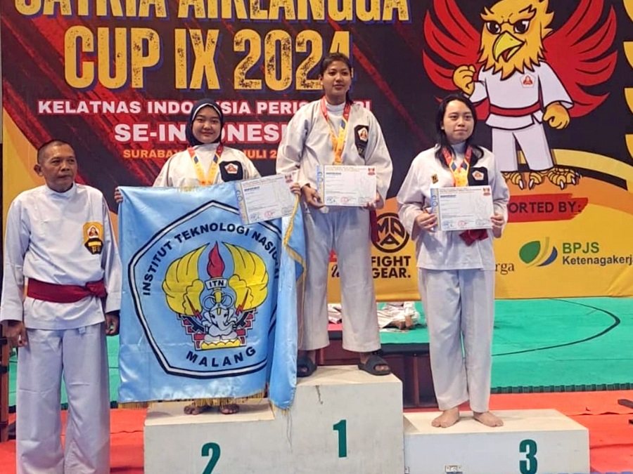 Aulia Dzakiyyah, mahasiswa Teknik Sipil S-1, ITN Malang Juara 2 Tanding IPSI (Fight), Kelas E Putri, Kejuaraan Satria Airlangga Cup IX 2024, Kelatnas Indonesia Perisai Diri