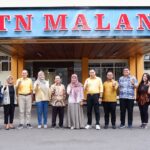 Rektor ITN Malang, Awan Uji Krismanto, ST., MT., PhD bersebelahan dengan Kepala Subdirektorat Pemetaan dan Pengelolaan Data Dasar, Dirjen SPPR, Kementerian ATRBPN, Vitriani, (2)