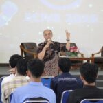 Dr. Eng. Ir. Indradi Wijatmiko., ST., M.Eng., IPU., memberi kuliah tamu BIM 6D sebagai Alat Transformasi Energi di Sektor Konstruksi Studi Aplikasi dan Dampak Nyata di Lapangan di ITN Malang
