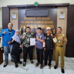 Penyerahan Berita Acara Serah Terima (BAST) dari Tim Abdimas ITN Malang kepada mitra